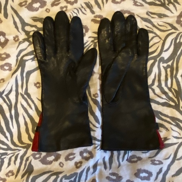 EUC Nine West Women’s Black Leather gloves lot of 3 pair size M - Picture 3 of 13